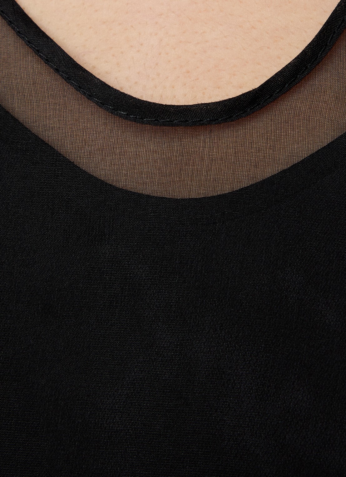 AMI Paris Tanktop van zijde - detail 4 zwart