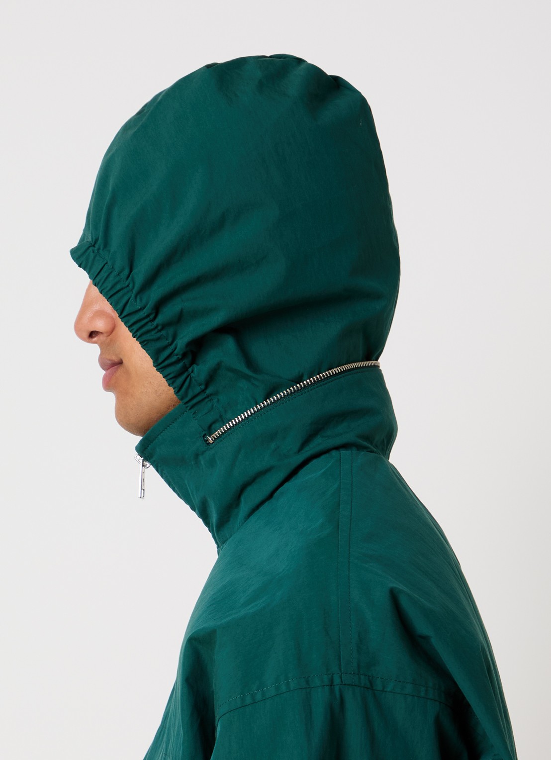 AMI Paris Windjack met opbergbare capuchon - detail 6 donkergroen