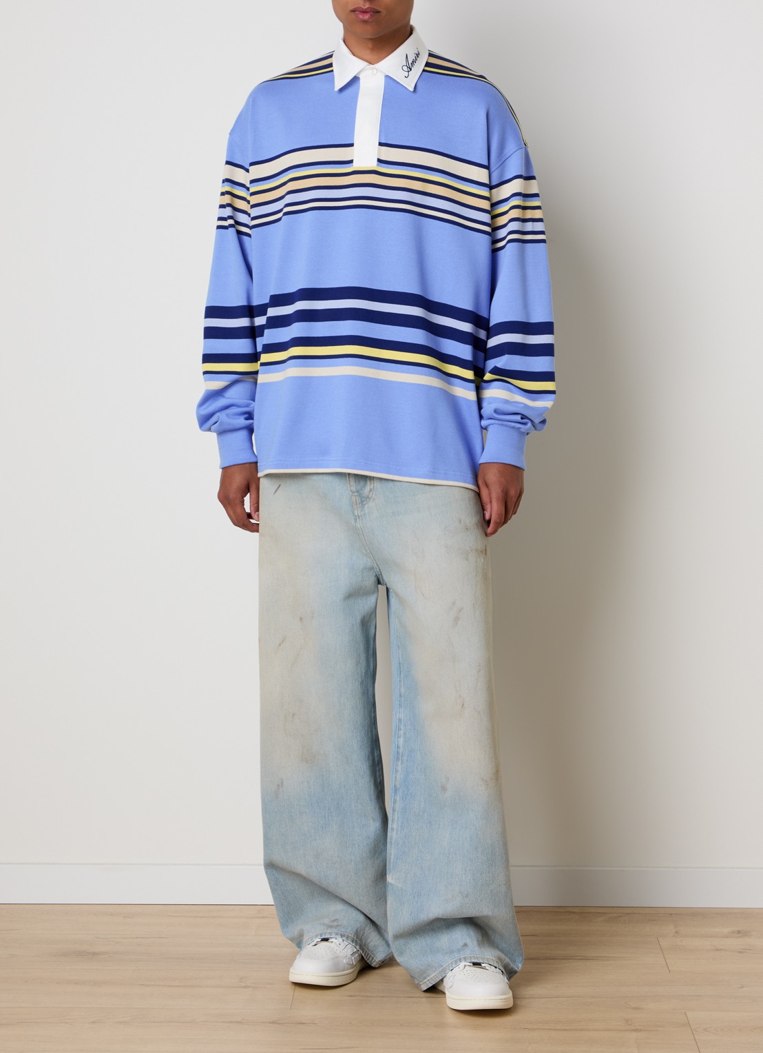 AMIRI Polo met logo en streepprint - voorkant 2 blauw