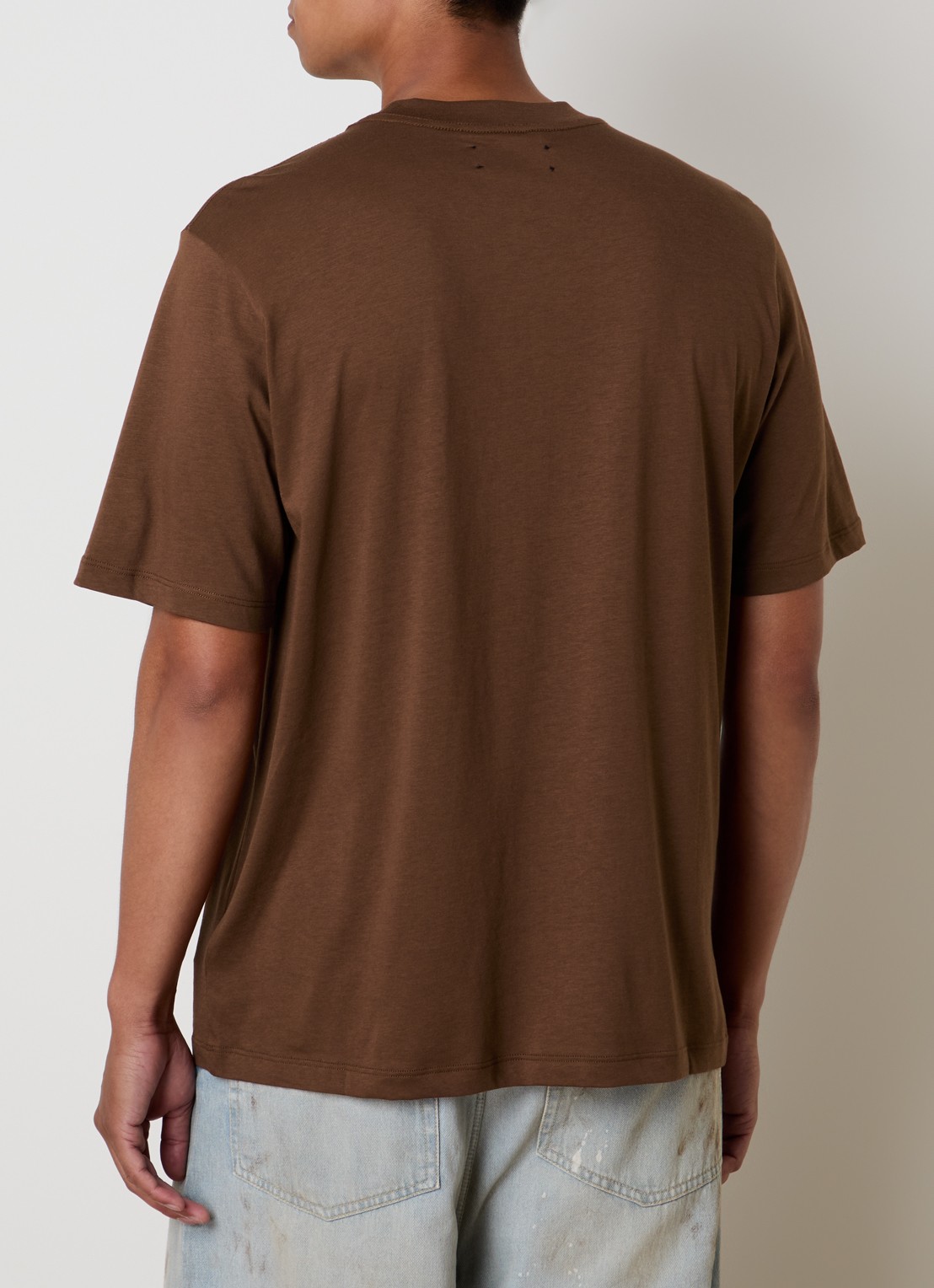AMIRI Script T-shirt met logo - achterkant cognac