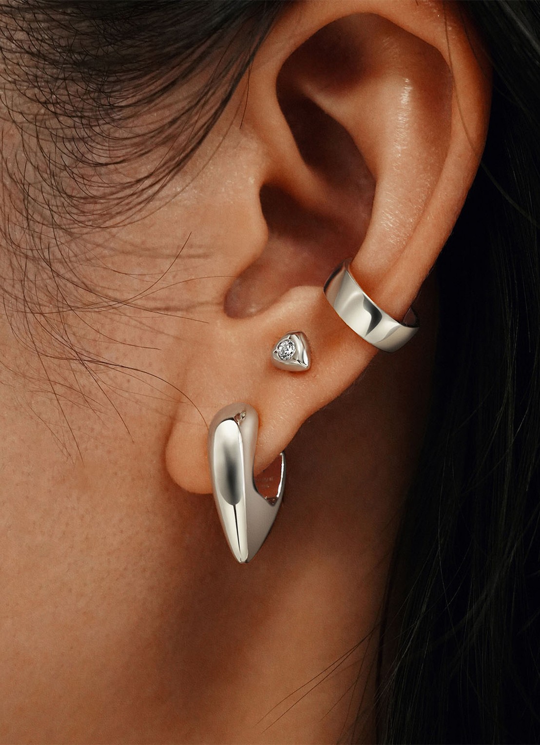 Ania Haie Shell Pearl Drop ear cuff  - voorkant 2 zilver