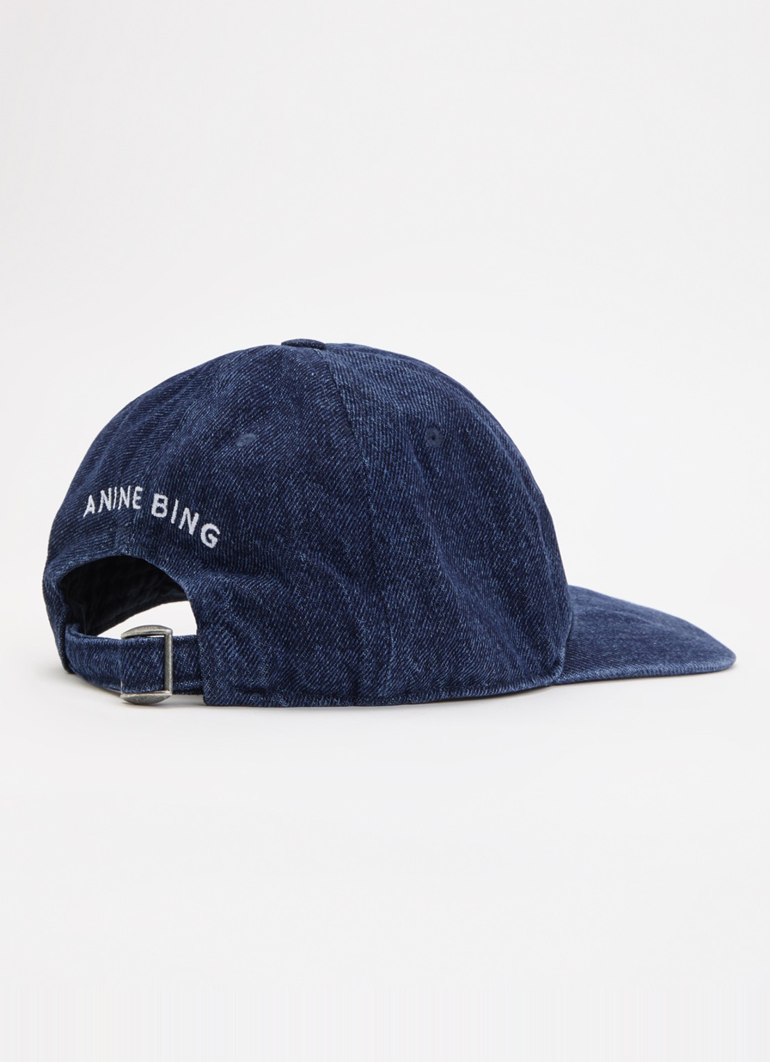 Anine Bing Jeremy pet van denim met logoborduring  - detail indigo