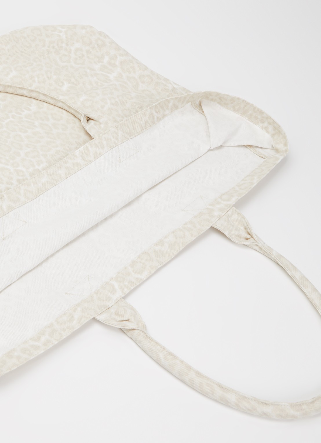 Anine Bing Leo shopper van canvas met panterprint - detail beige