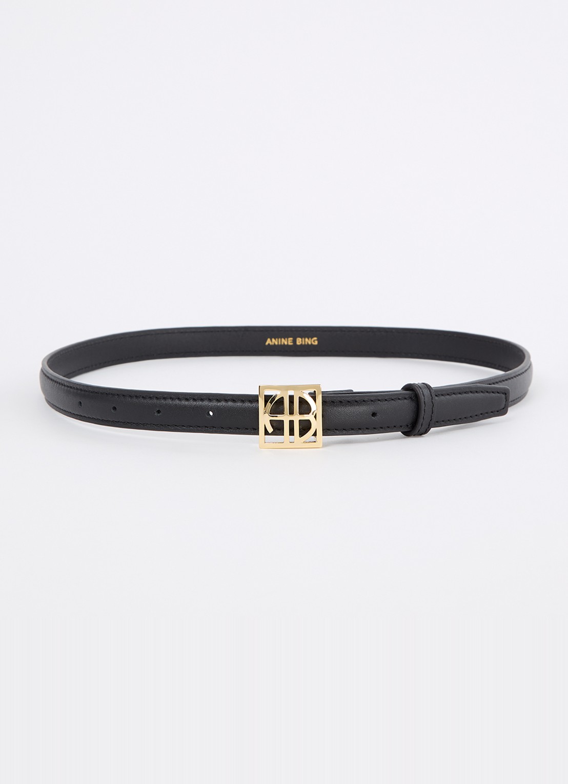 Anine Bing Monogram riem van leer met logo - voorkant zwart