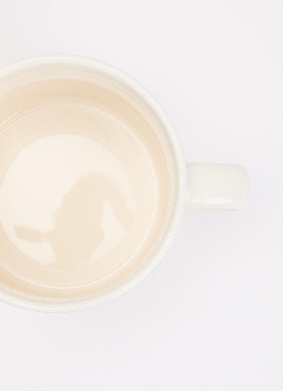 Anna + Nina All I Want Is Tea mok 50 cl - voorkant 2 gebroken wit