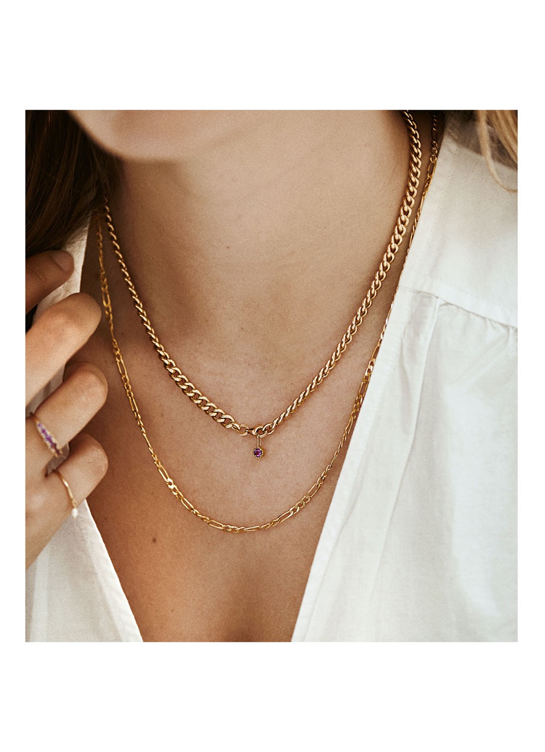 Anna + Nina Birthstone hanger Februari van 14 karaat goud met amethist - detail 2 geelgoud