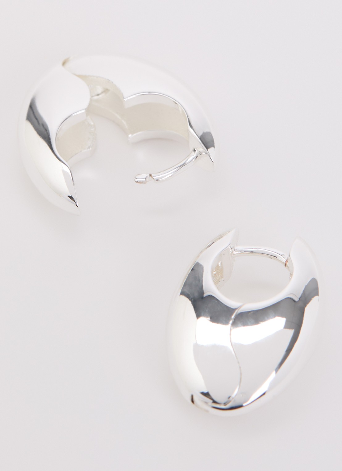 Anna + Nina Chubby oorringen verguld - detail zilver