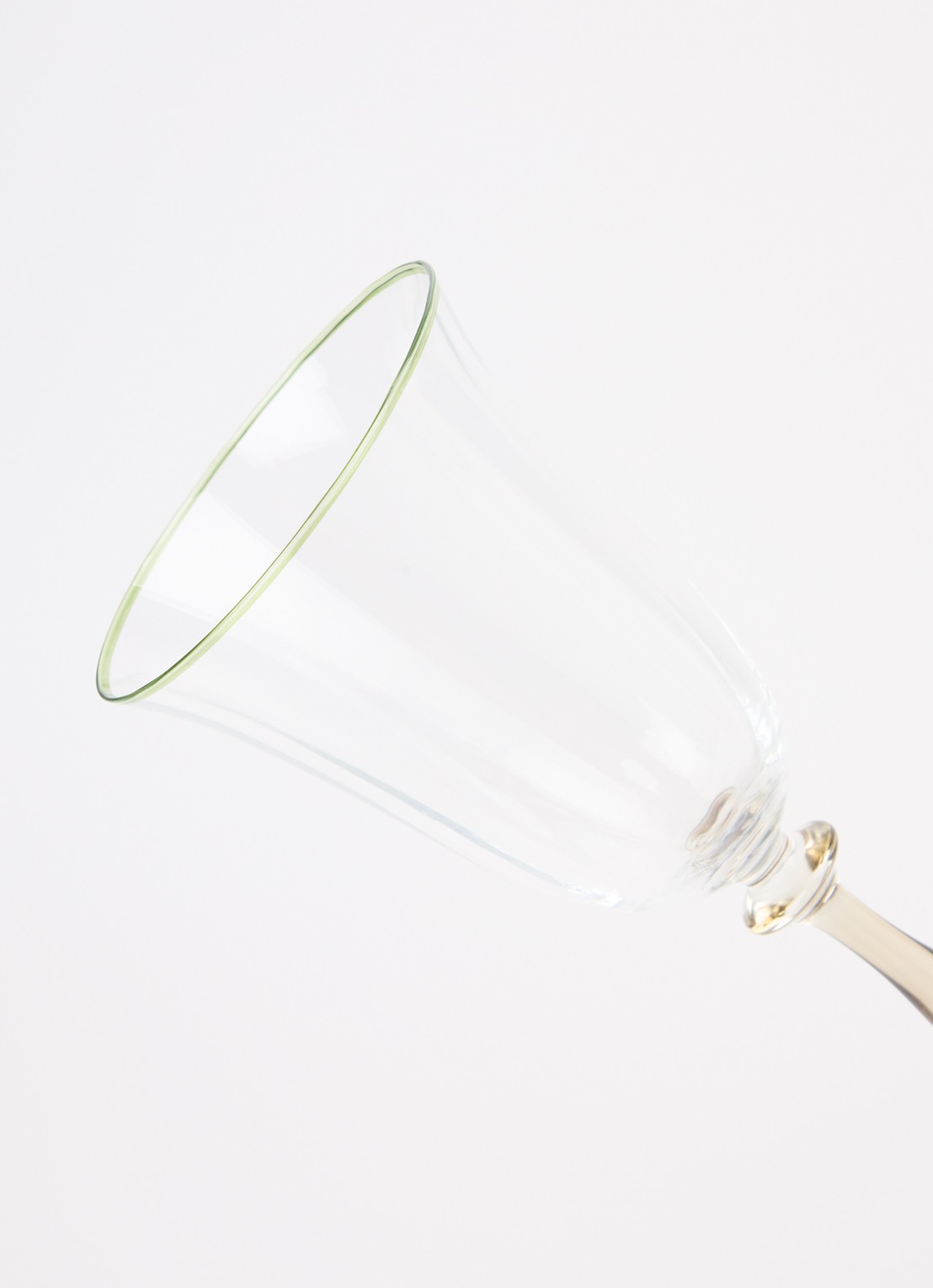 Anna + Nina Lily Optic wijnglas 25 cl set van 2 - detail geel