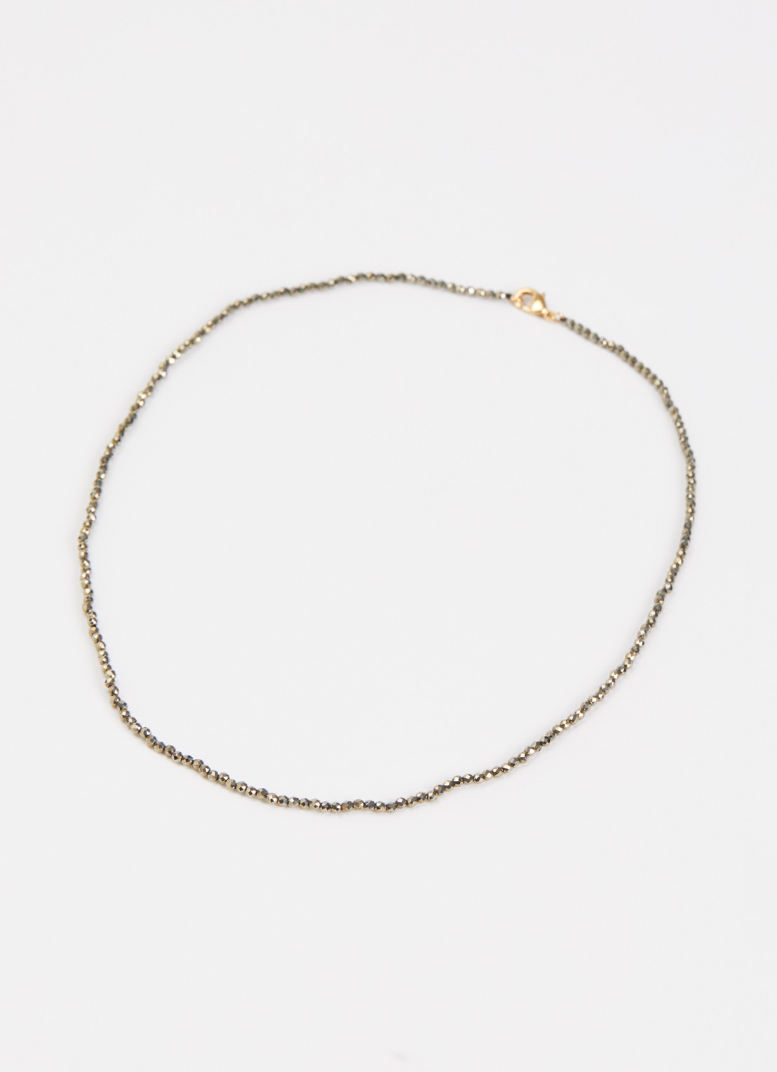 Anna + Nina Pyrite Gemstone ketting verguld - detail goud