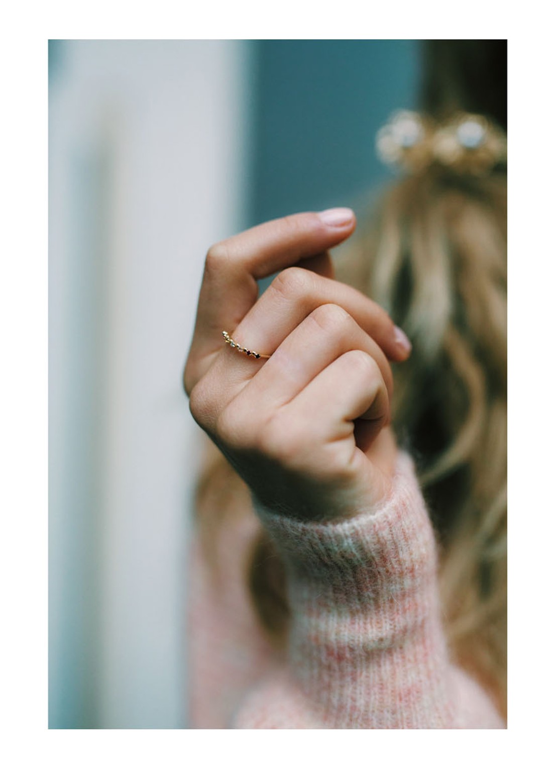 Anna + Nina Rainbow ring van 14 karaat goud  - detail 3 geelgoud