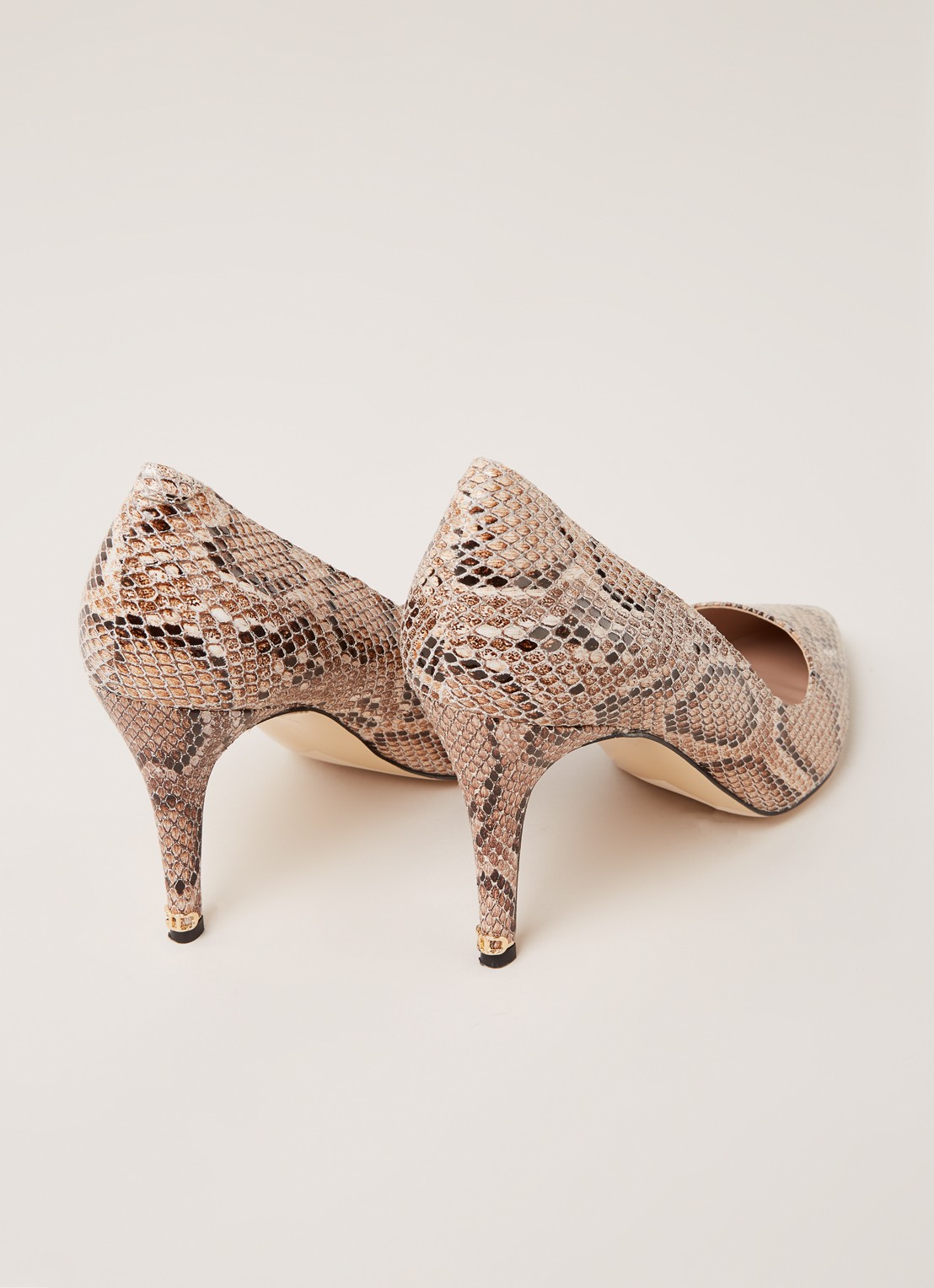Anna pump met slangenstructuur - detail lichtbruin