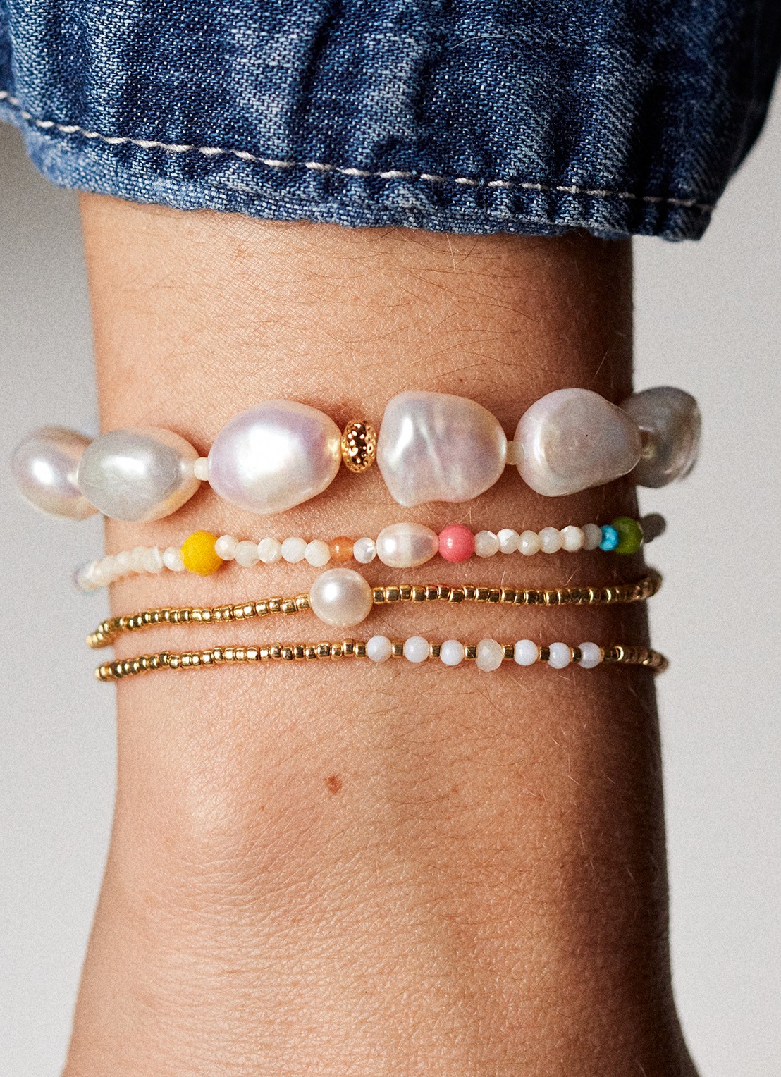 ANNI LU Big Stellar parel armband  - detail 4 goud