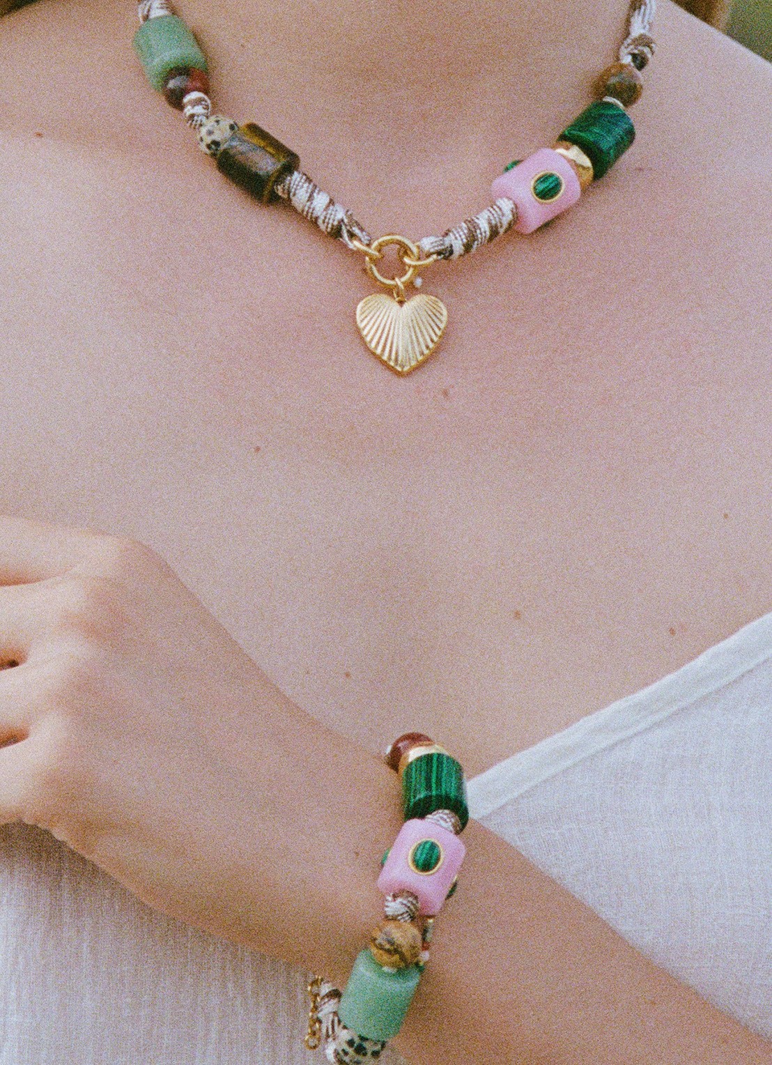 ANNI LU Heartland armband verguld - voorkant 3 groen