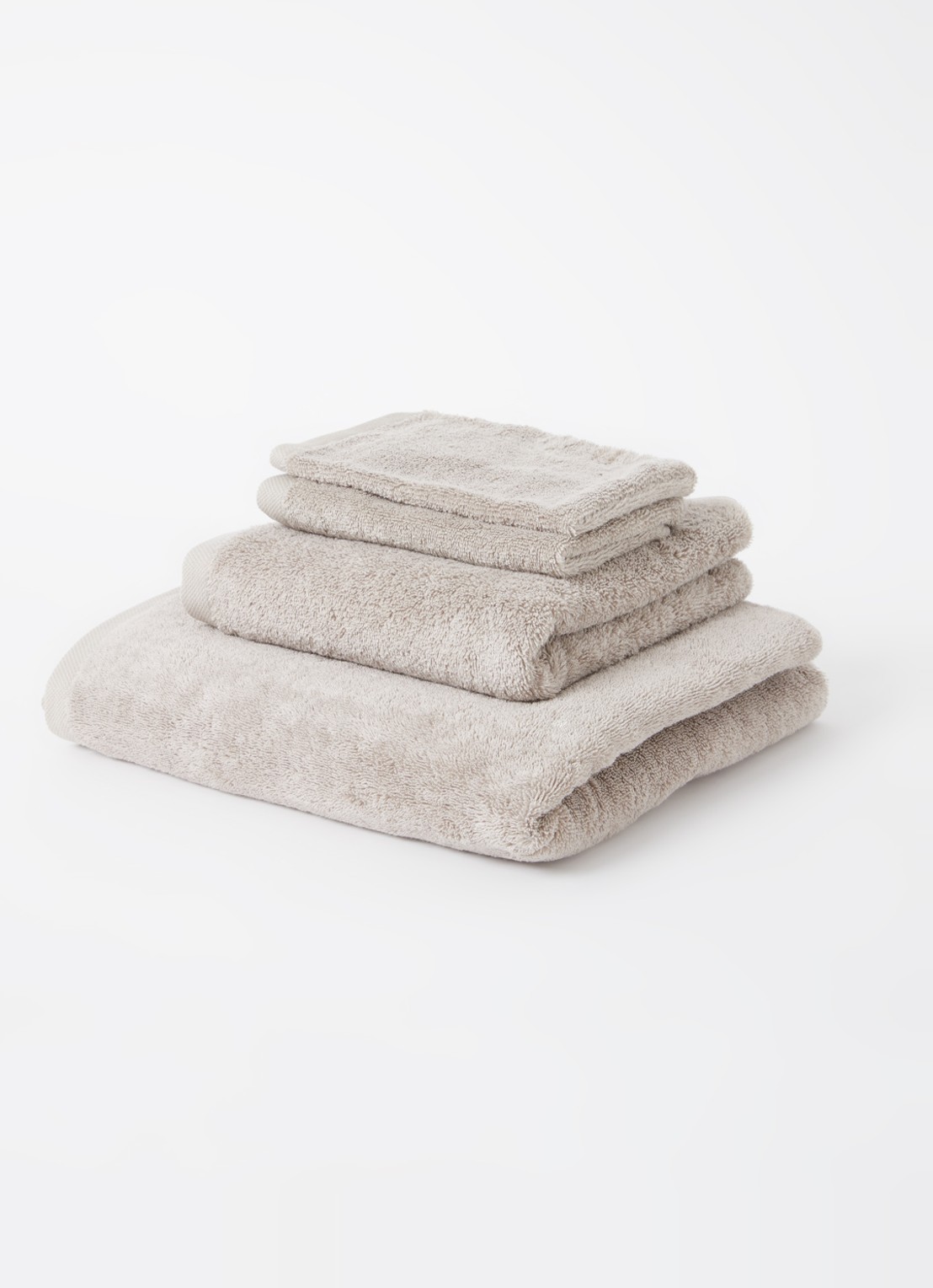 Aquanova London badhanddoek van Egyptisch katoen - 600 gr/m2 - 55 x 100 cm - voorkant 2 beige