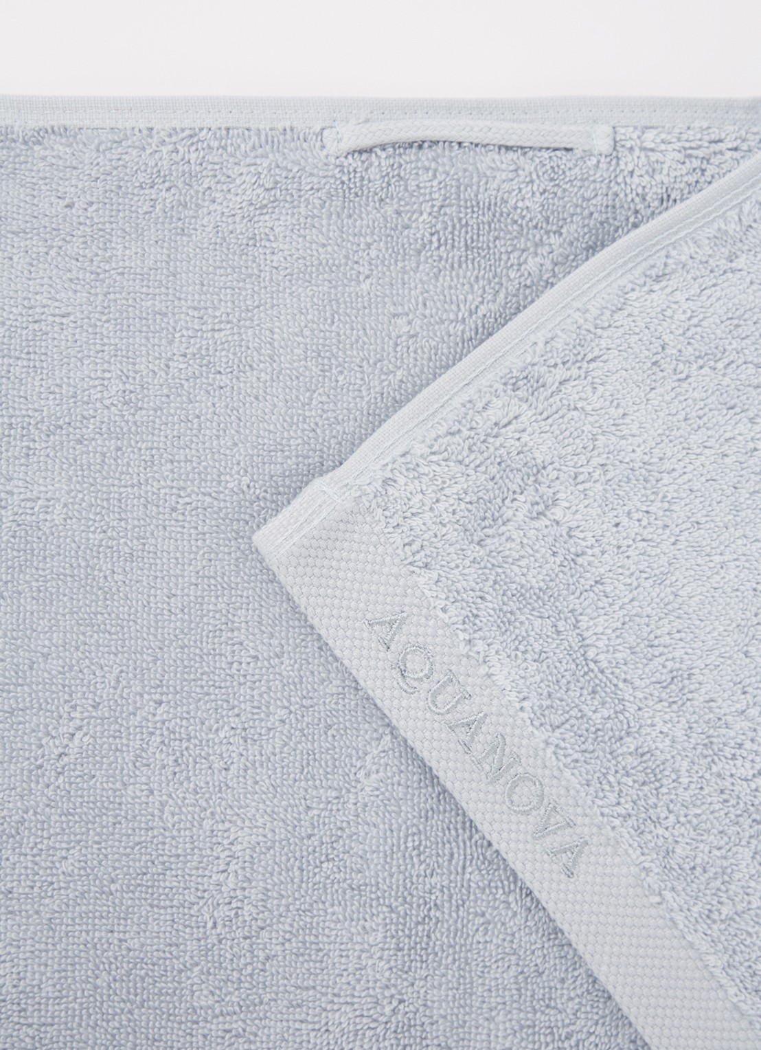 Aquanova London badlaken - 600 gr/m2 - 100 x 150 cm - detail 2 lichtgrijs