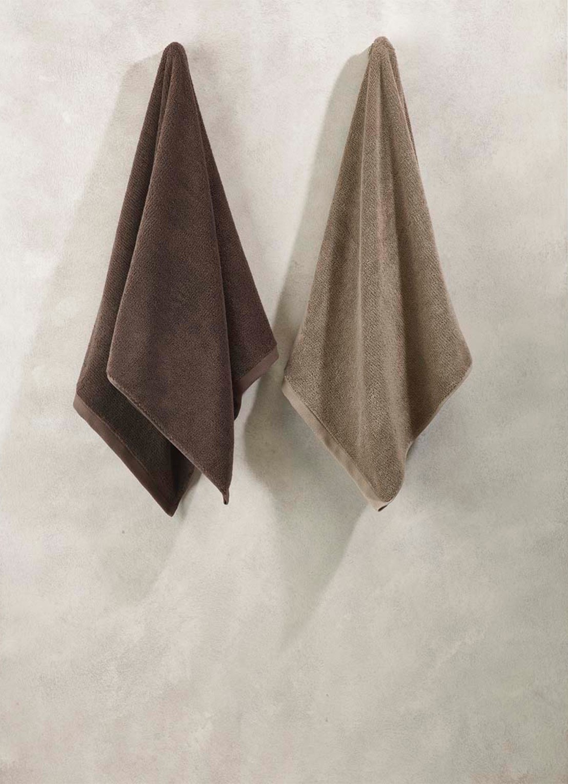 Aquanova London badlaken 70 x 130 cm - achterkant lichtbruin