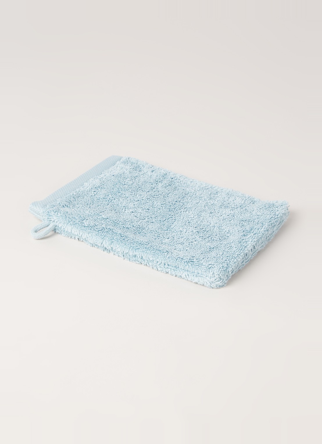 Aquanova London washand 16 x 22 cm - voorkant 2 lichtblauw
