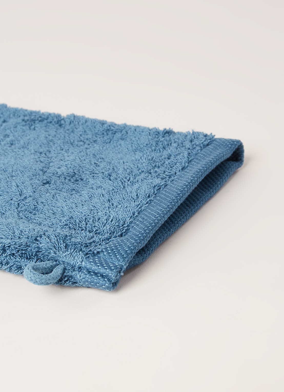 Aquanova London washand 16 x 22 cm - detail staalblauw