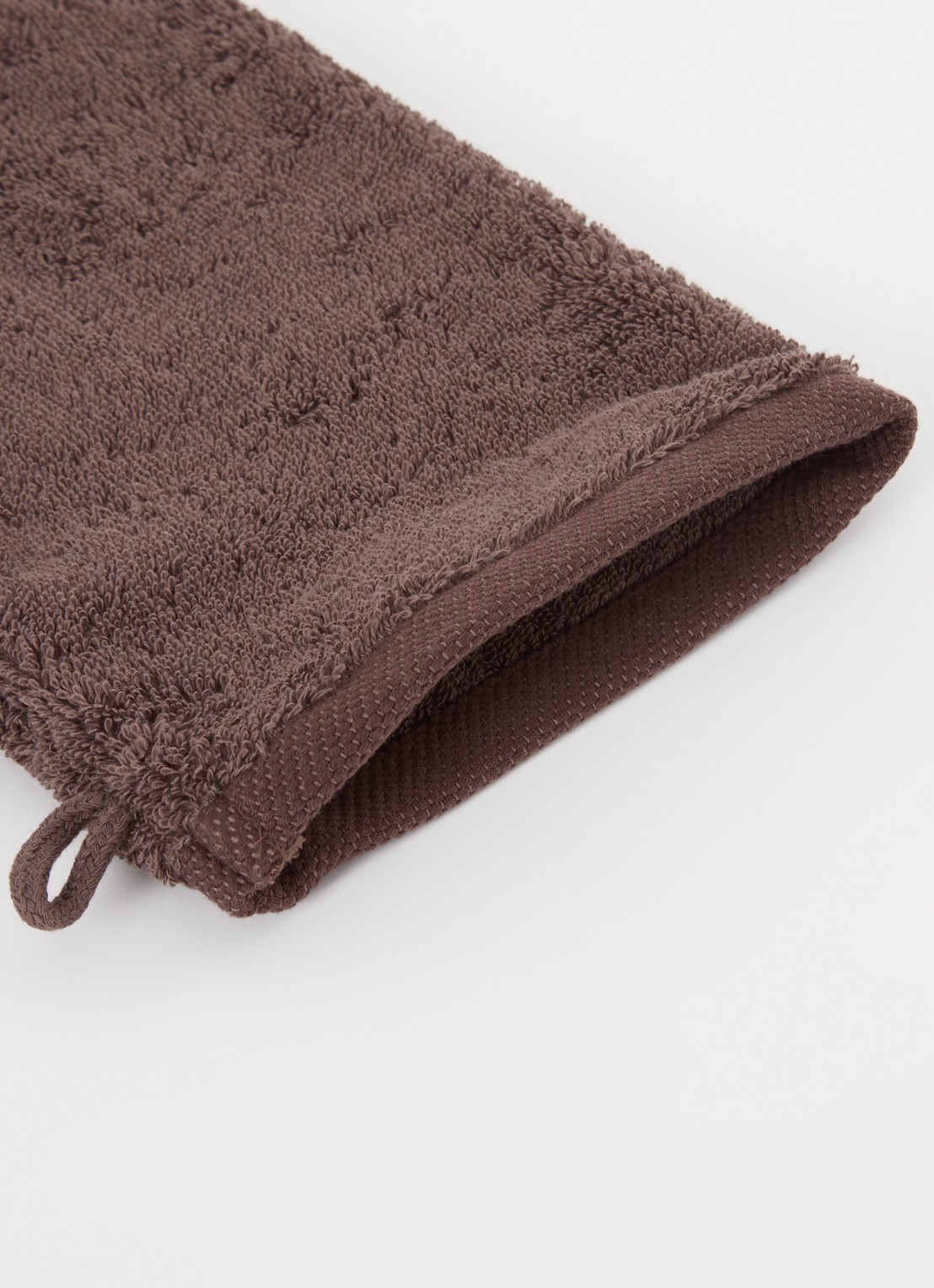 Aquanova London washand - 600 gr/m² - 16 x 22 cm - detail bruin
