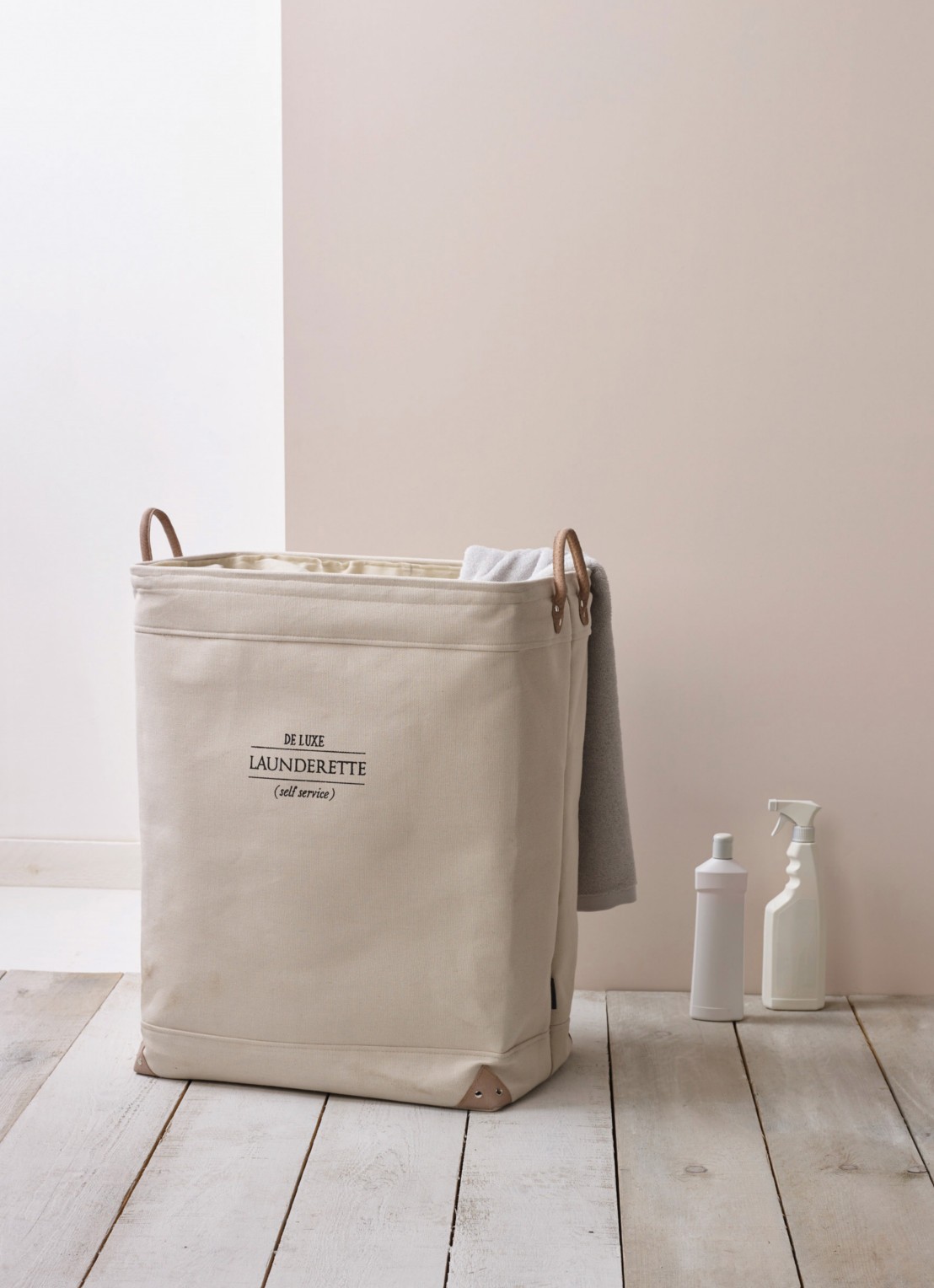 Aquanova Lubin wasmand 65 cm - voorkant 2 beige