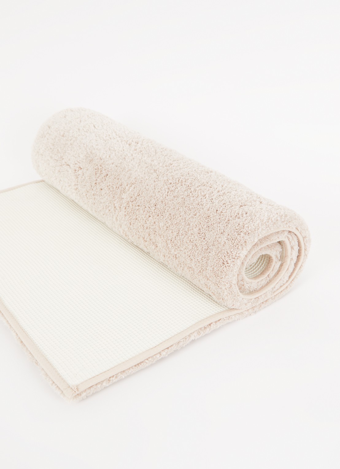 Aquanova Mauro badmat 70 x 120 cm - voorkant 2 beige