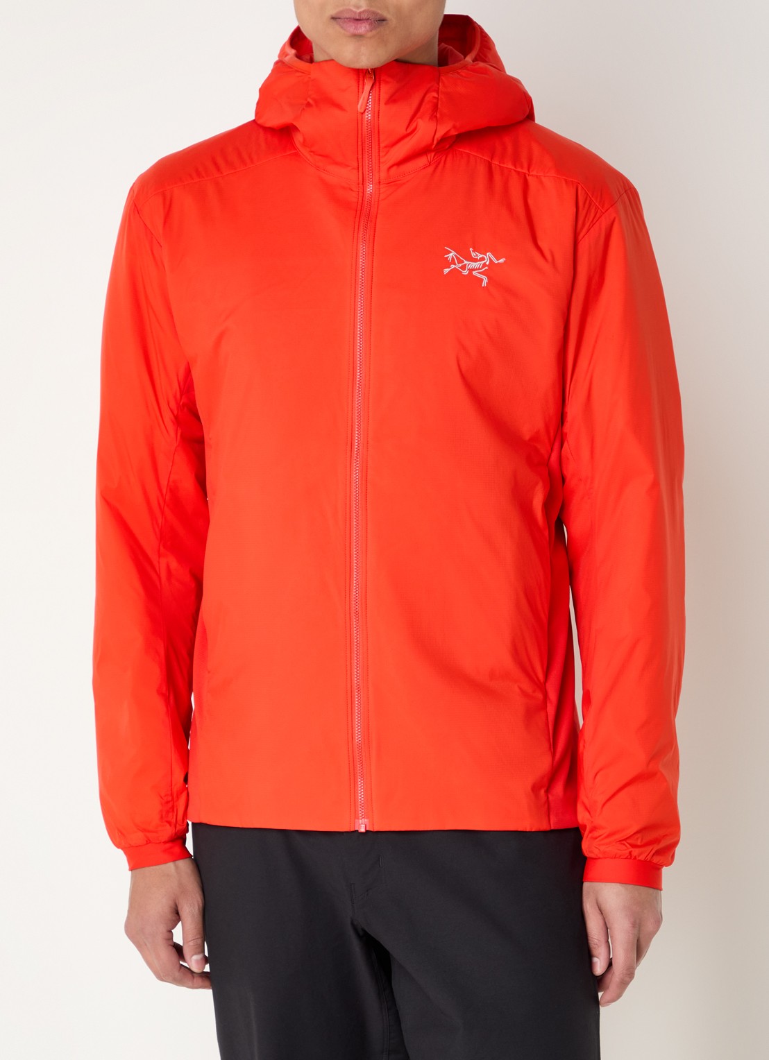 Arc'teryx Atom gewatteerd jack met capuchon en ritszakken - detail 2 rood