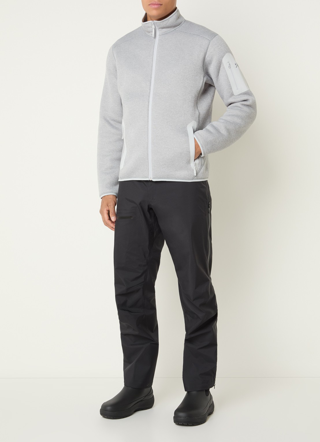 Arc'teryx Covert sweatvest met ritszakken - voorkant 3 donkergrijs