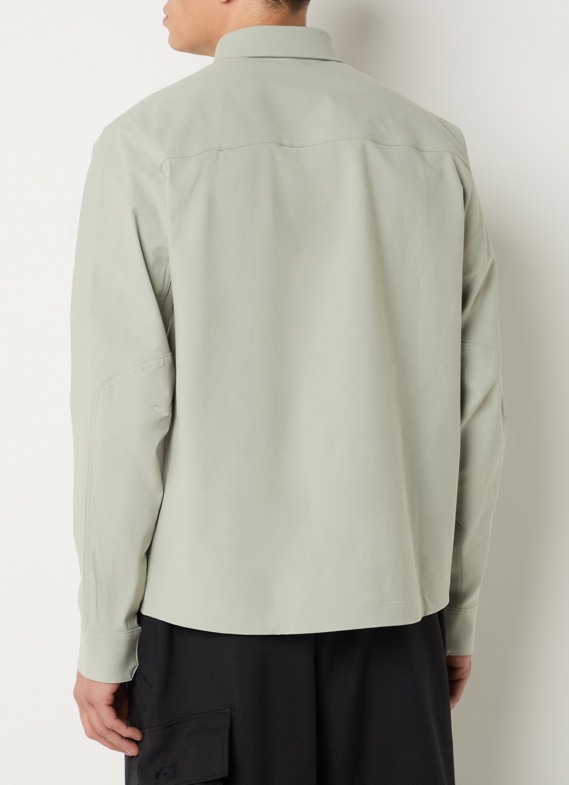 Arc'teryx Cronin regular fit overshirt met logoborduring - achterkant lindegroen