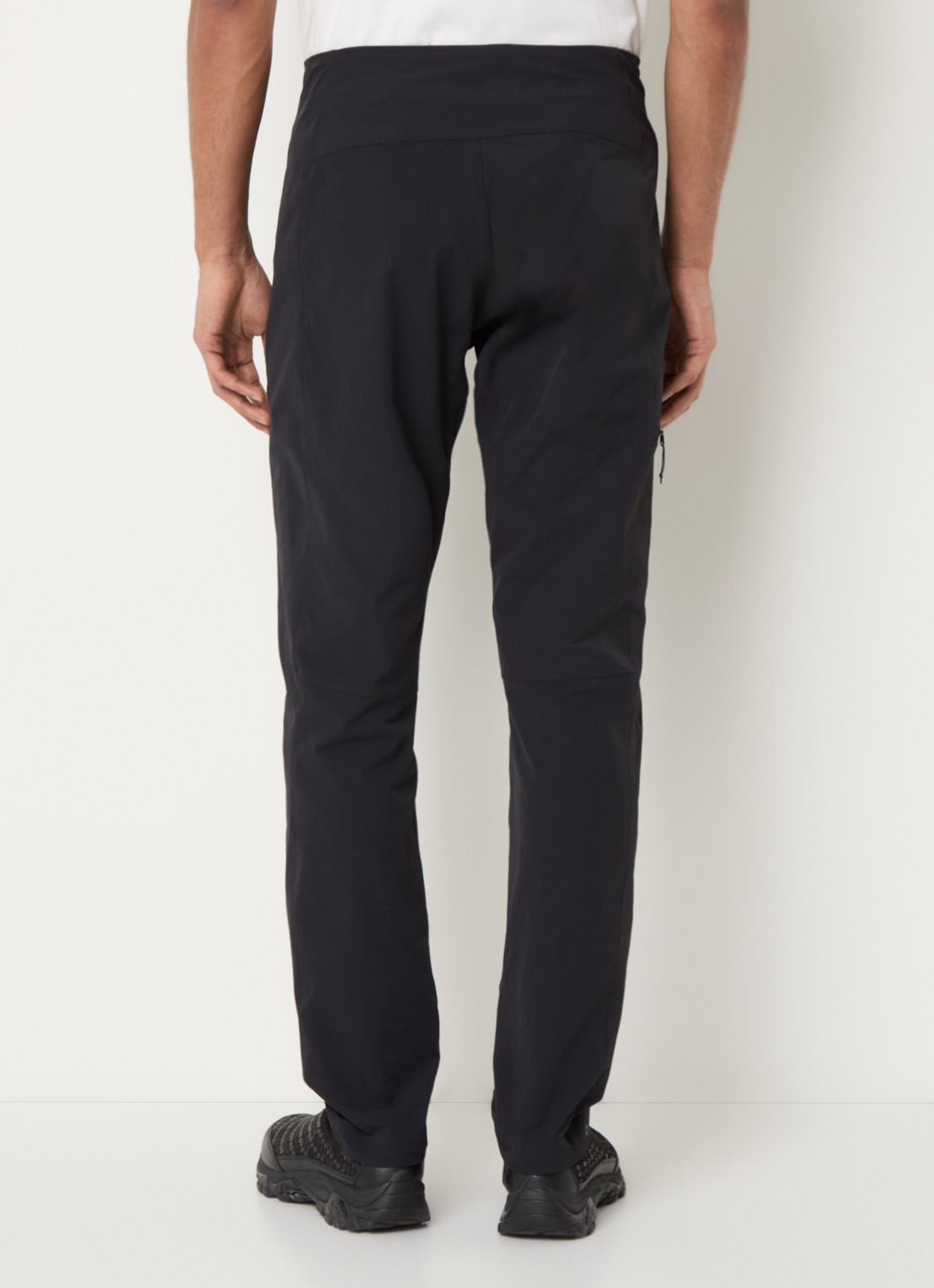Arc'teryx Gamma slim fit broek met ritszakken - achterkant 5 zwart