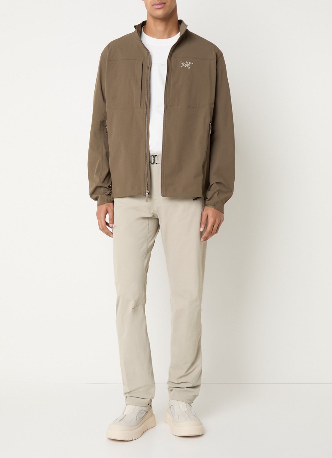 Arc'teryx Gamma slim fit broek met ritszakken - voorkant 4 beige