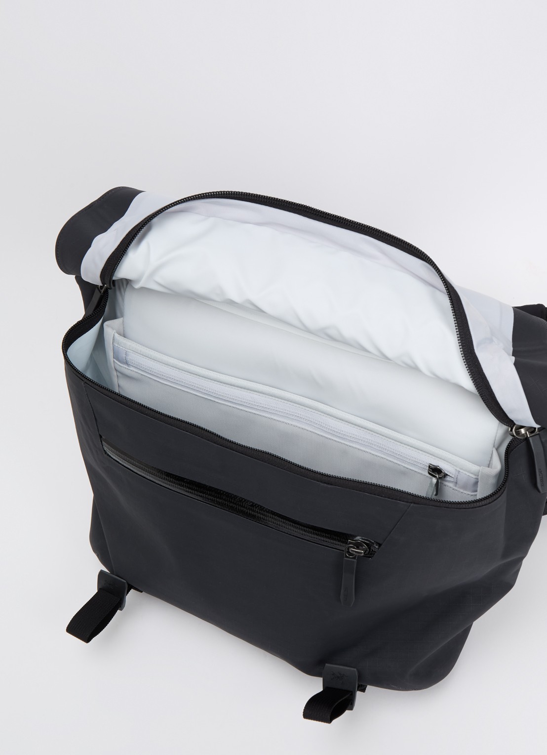 Arc'teryx Granville 10 schoudertas met verstelbare schouderriem - detail 3 antraciet