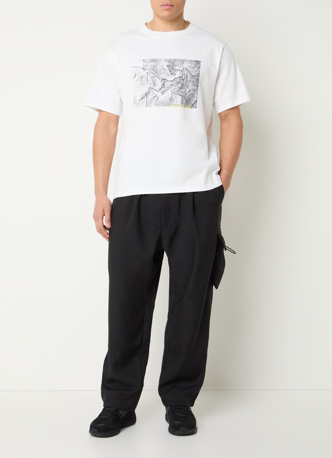Arc'teryx Kragg T-shirt met print - voorkant 4 wit