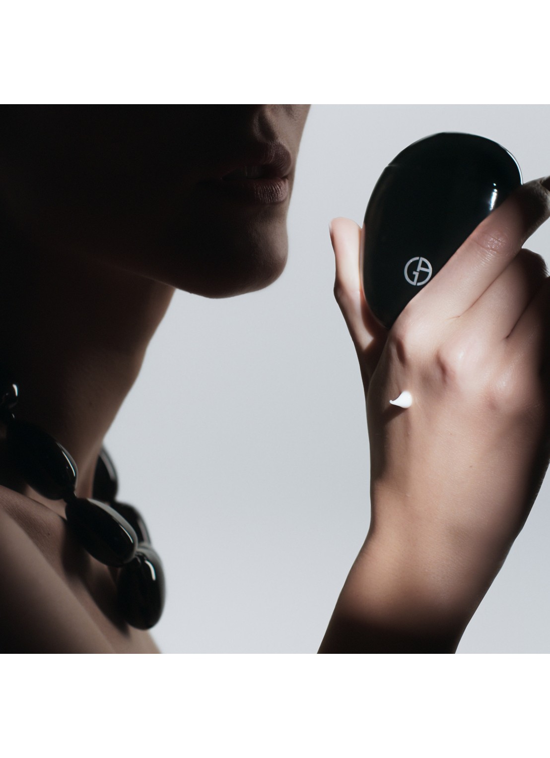 Armani Beauty Crema Nera - handcrème - detail 6 undefined