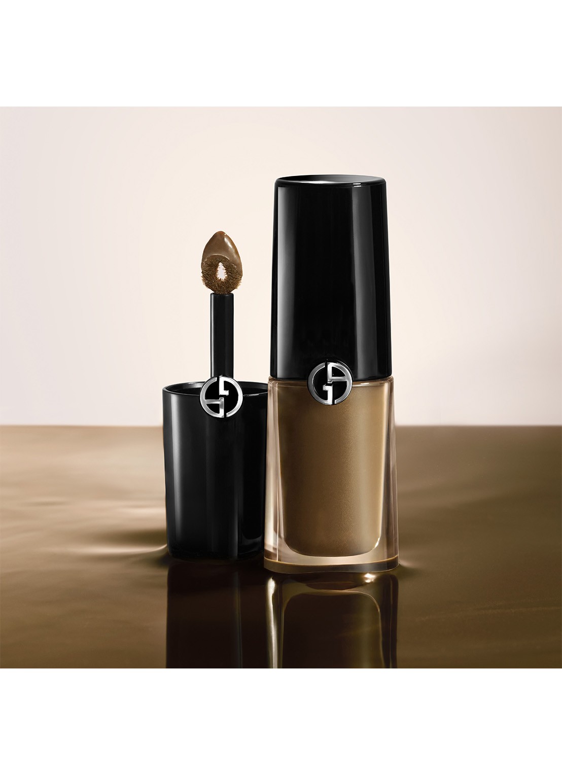 Armani Beauty Eye Tint Vloeibare Oogschaduw - detail 5 90m olive