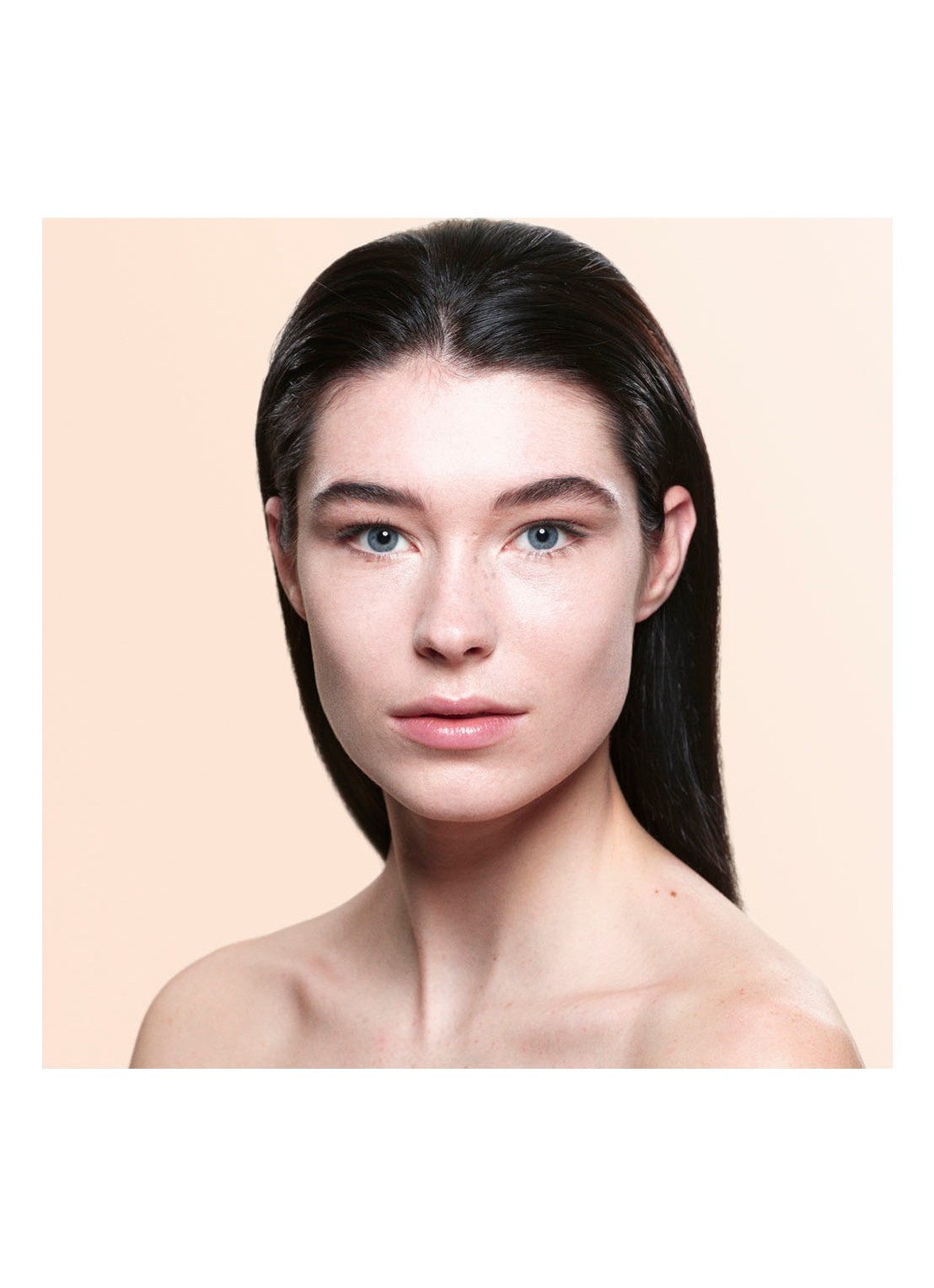 Armani Beauty Luminous Silk Foundation - detail 4 4.75