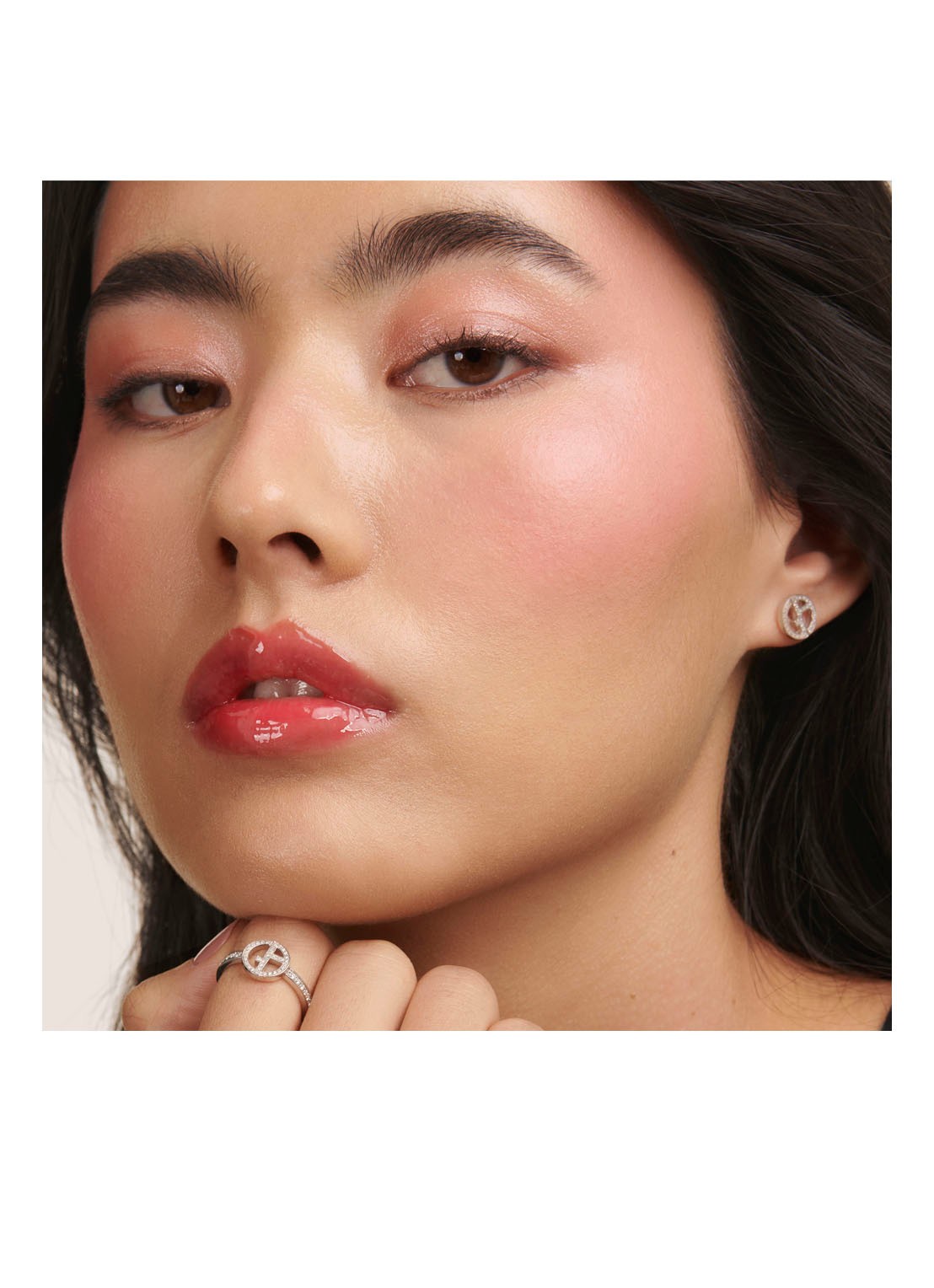 Armani Beauty Prisma Glass Lipgloss - detail 6 04 cherry glaze