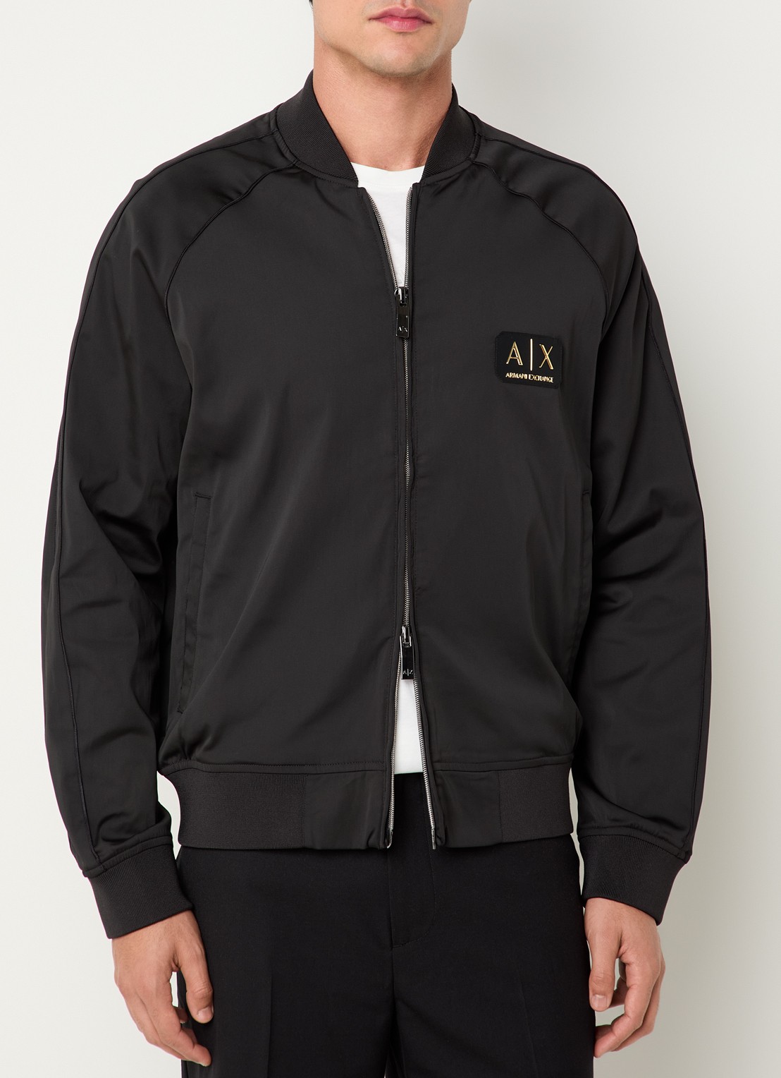 Armani Bomberjack met logo en ritszakken - detail 4 zwart