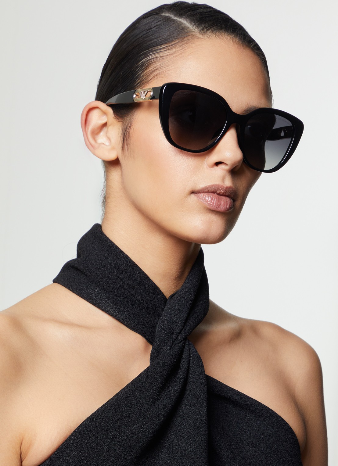 Armani Butterfly zonnebril gepolariseerd EA4214U - voorkant 5 zwart