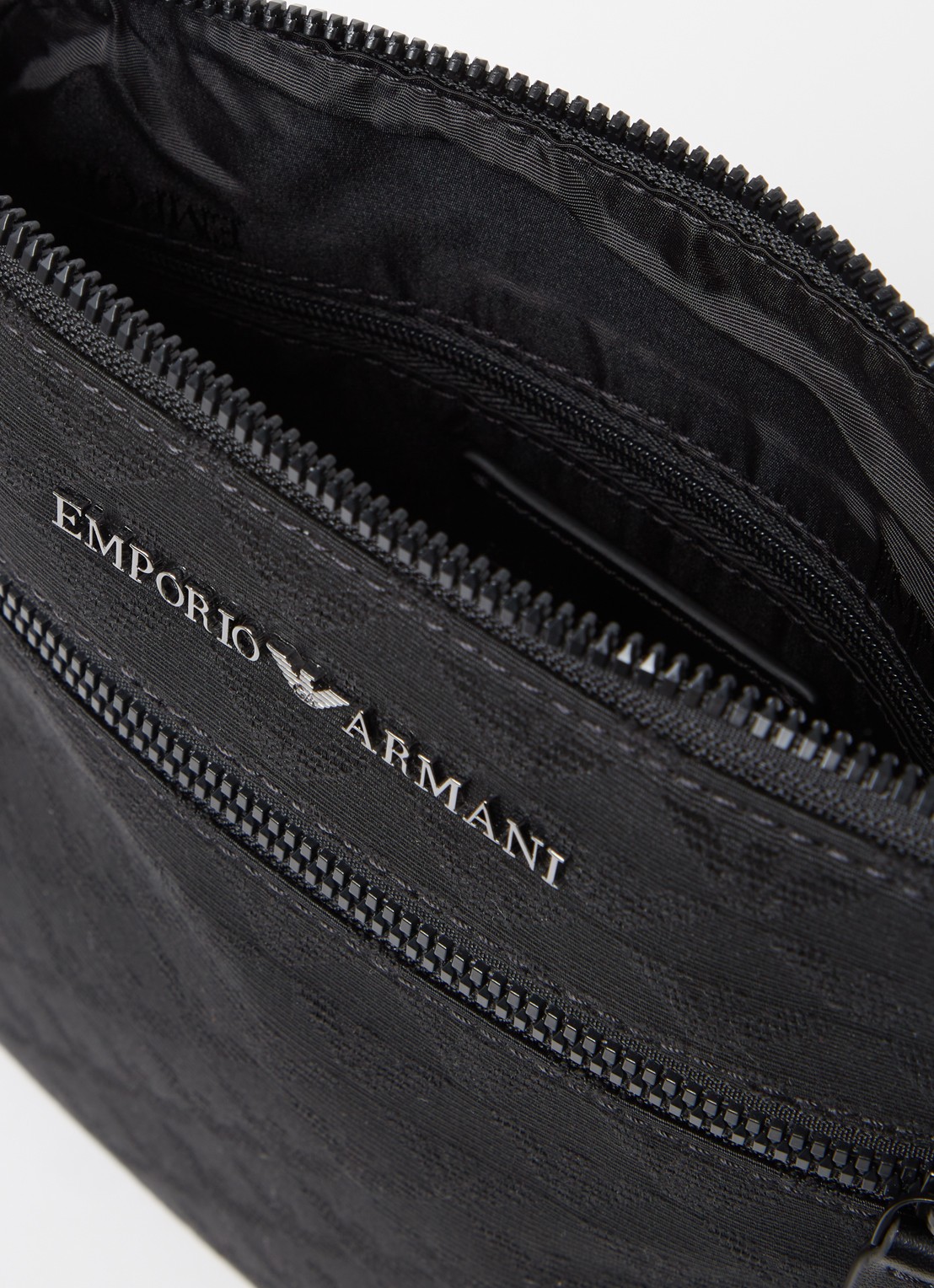 Armani Crossbodytas met logoprint - detail 3 zwart