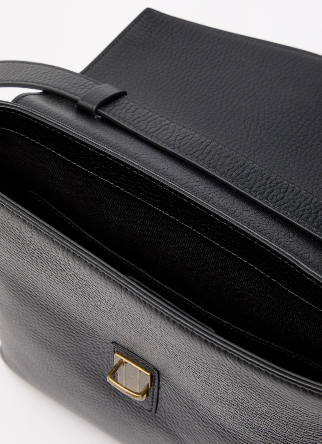 Armani Crossbodytas van leer - detail 2 zwart