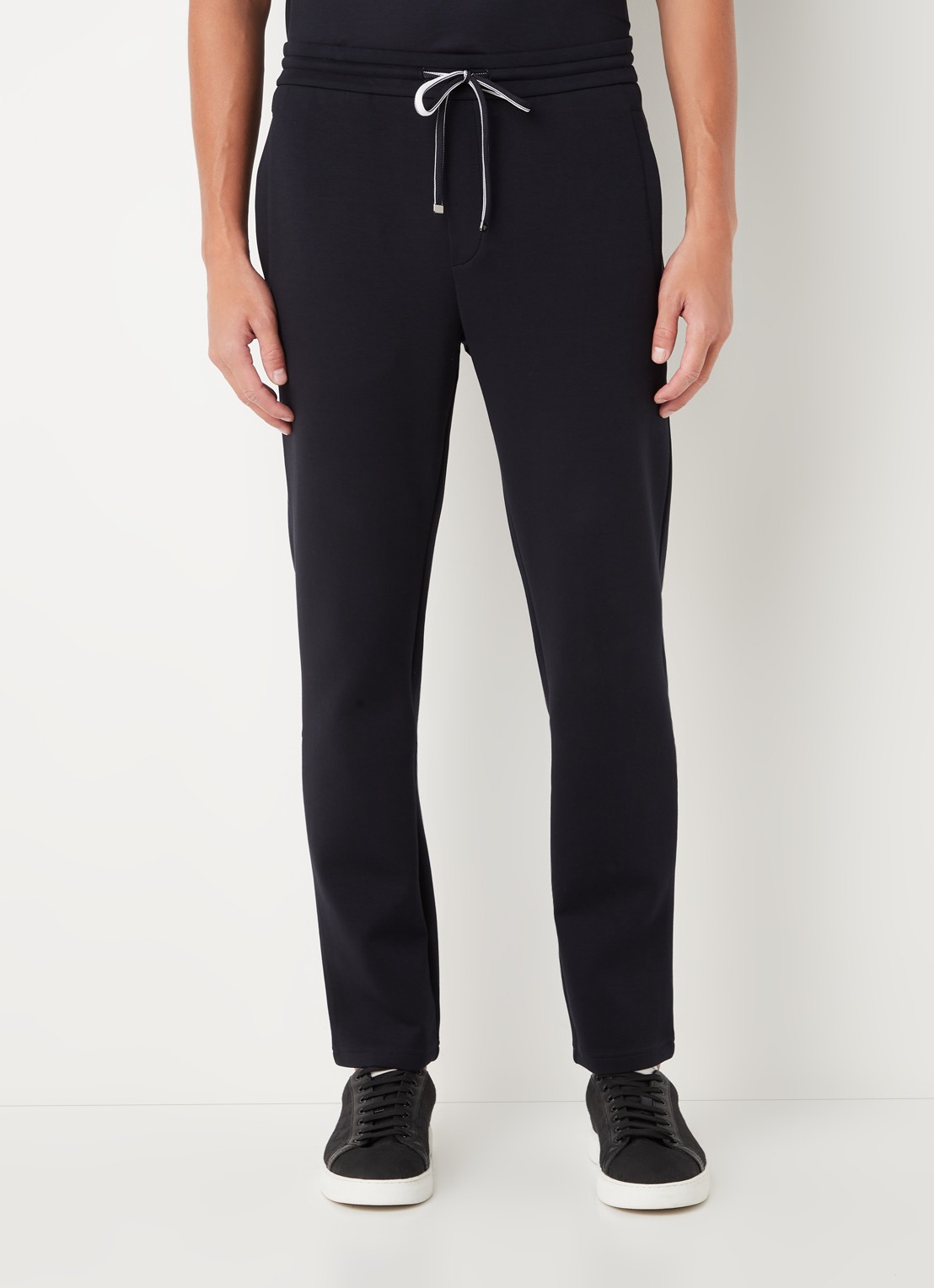 Armani Essential tapered fit joggingbroek met steekzakken - detail 2 donkerblauw