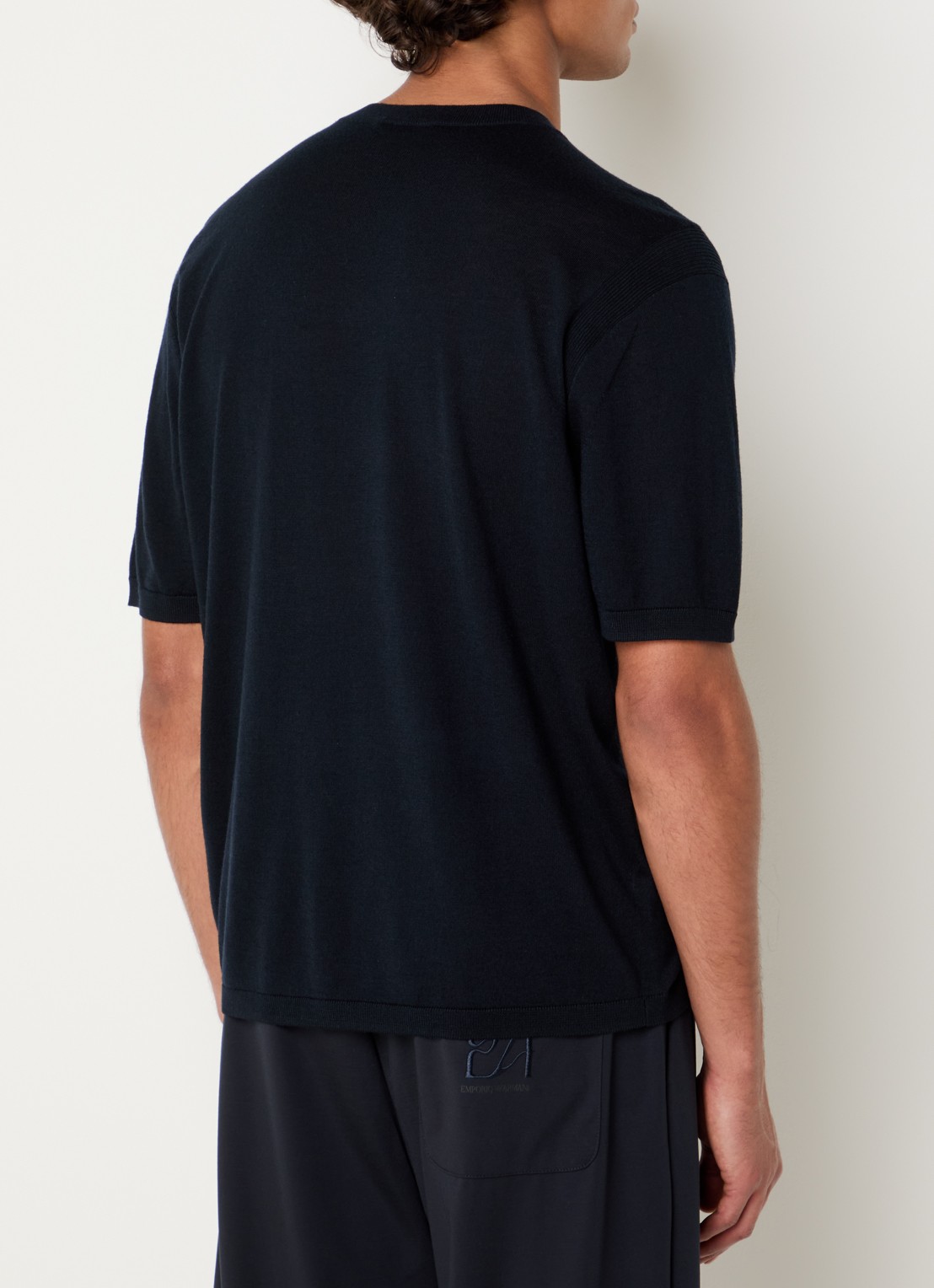 Armani Fijngebreid T-shirt in zijdeblend - achterkant 3 donkerblauw