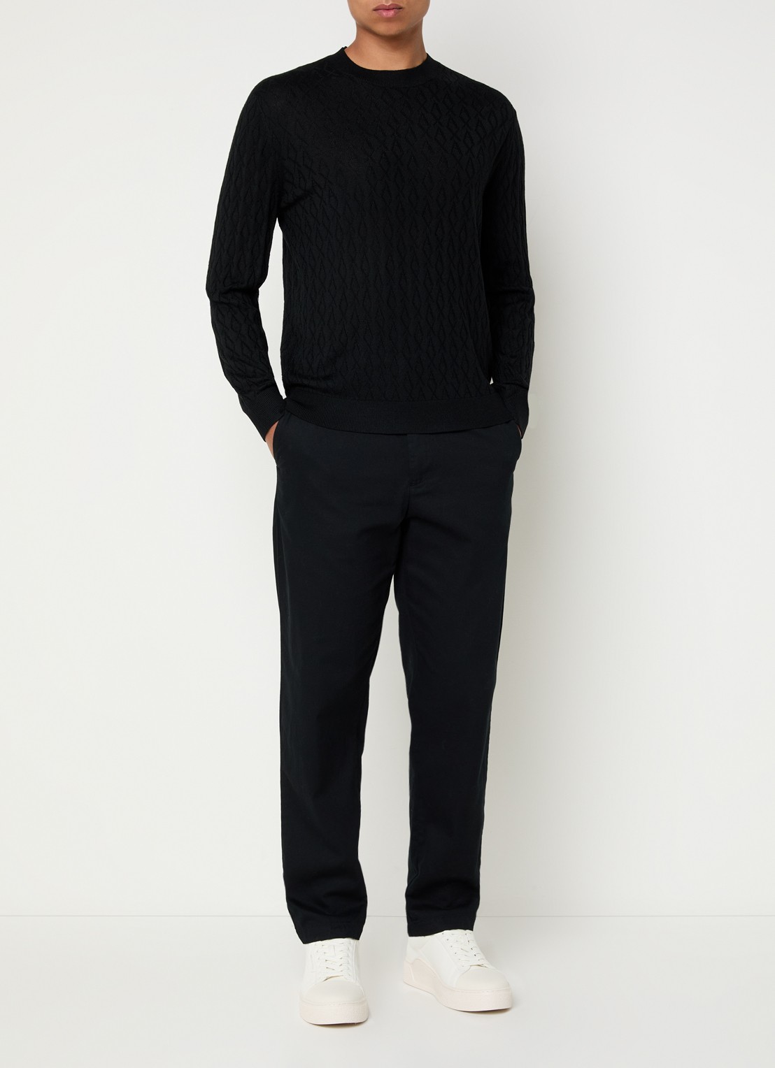 Armani Fijngebreide pullover in scheerwolblend  - voorkant 3 zwart