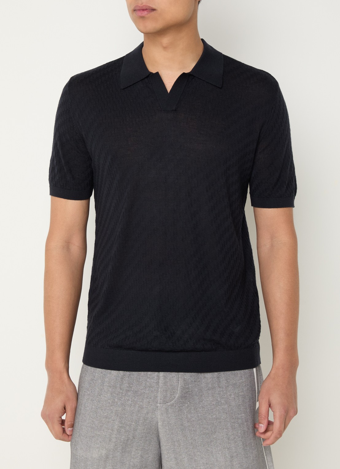 Armani Fijngebreide pullover in wolblend - detail 2 donkerblauw