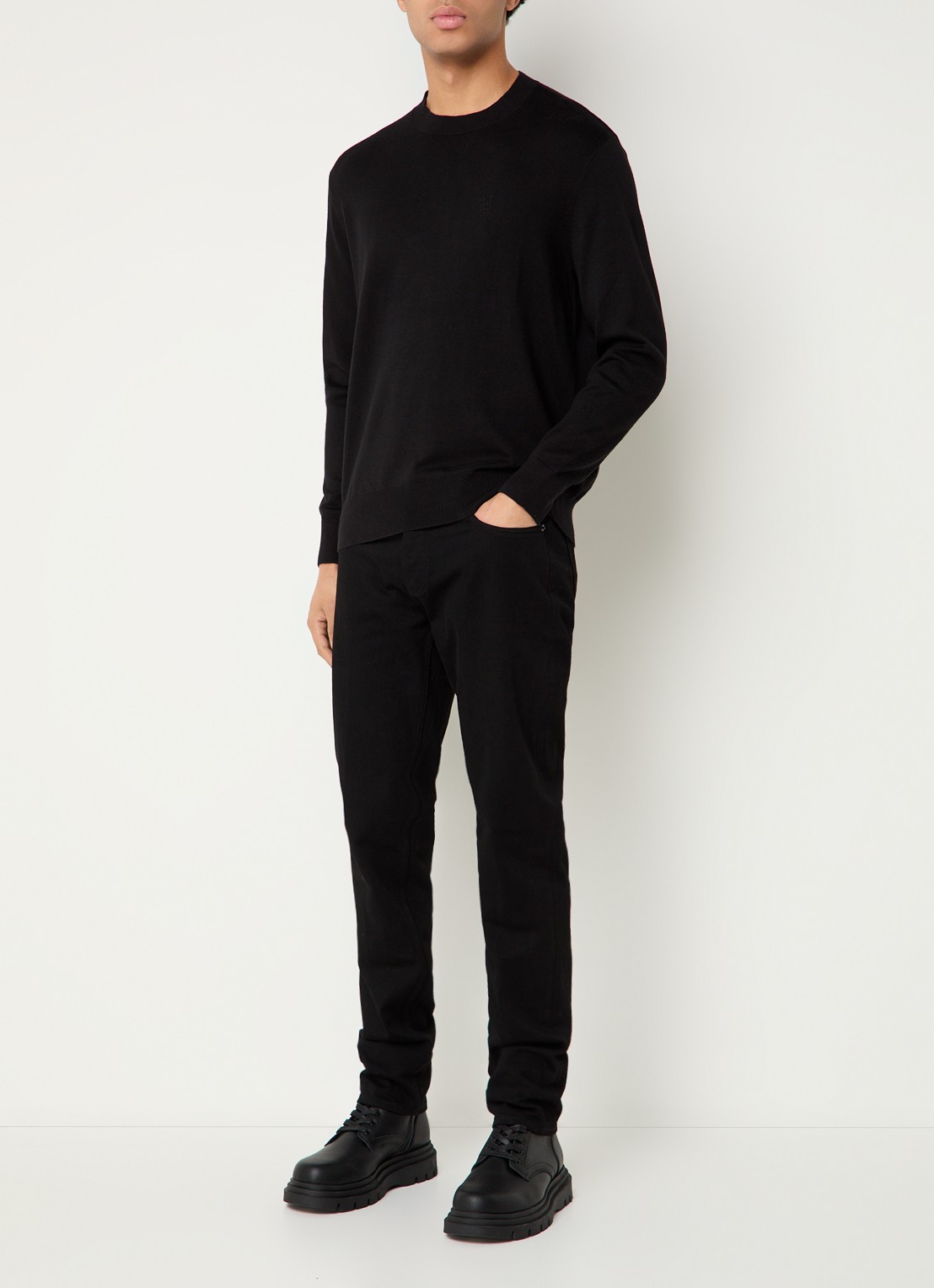 Armani Fijngebreide pullover in zijdeblend met logoborduring - voorkant 3 zwart