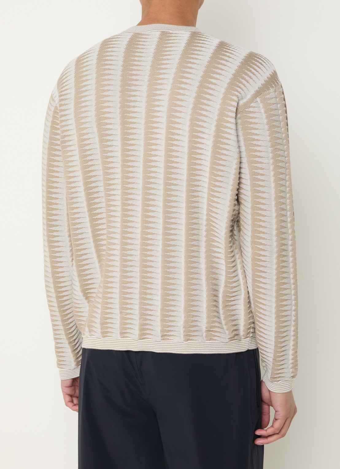 Armani Fijngebreide pullover met grafische print - achterkant khaki