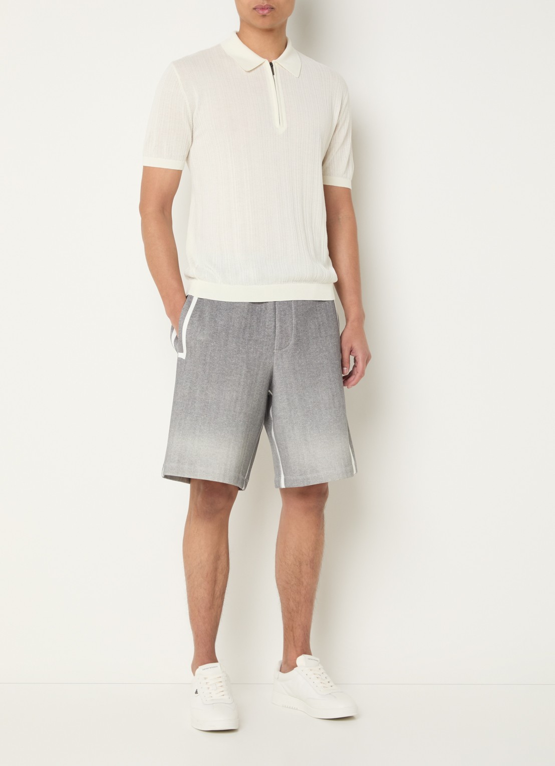 Armani Fijngebreide pullover met ritssluiting - voorkant 2 vanillegeel