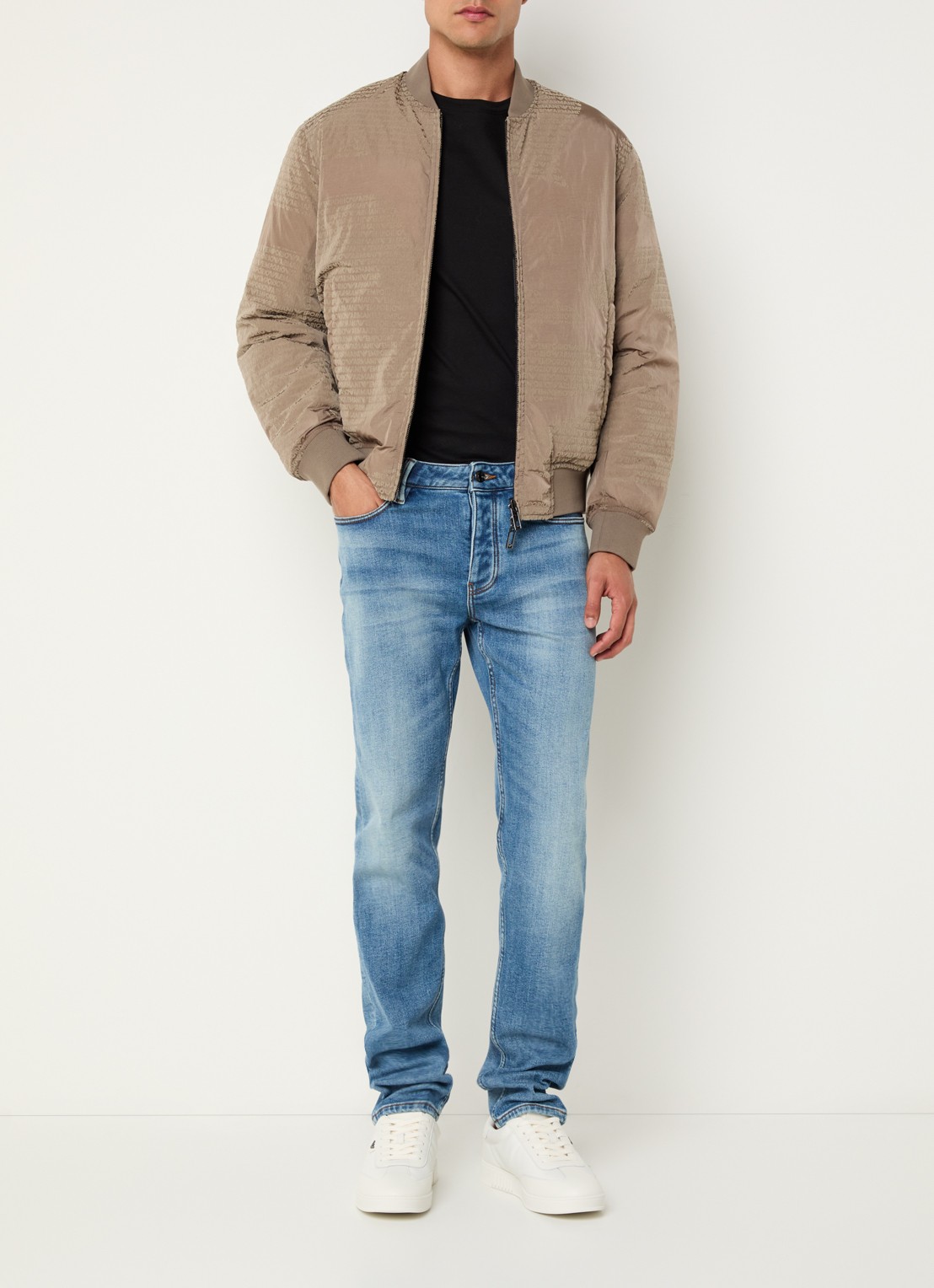 Armani Gewatteerd bomberjack met donsvulling en flockprint - voorkant 4 camel