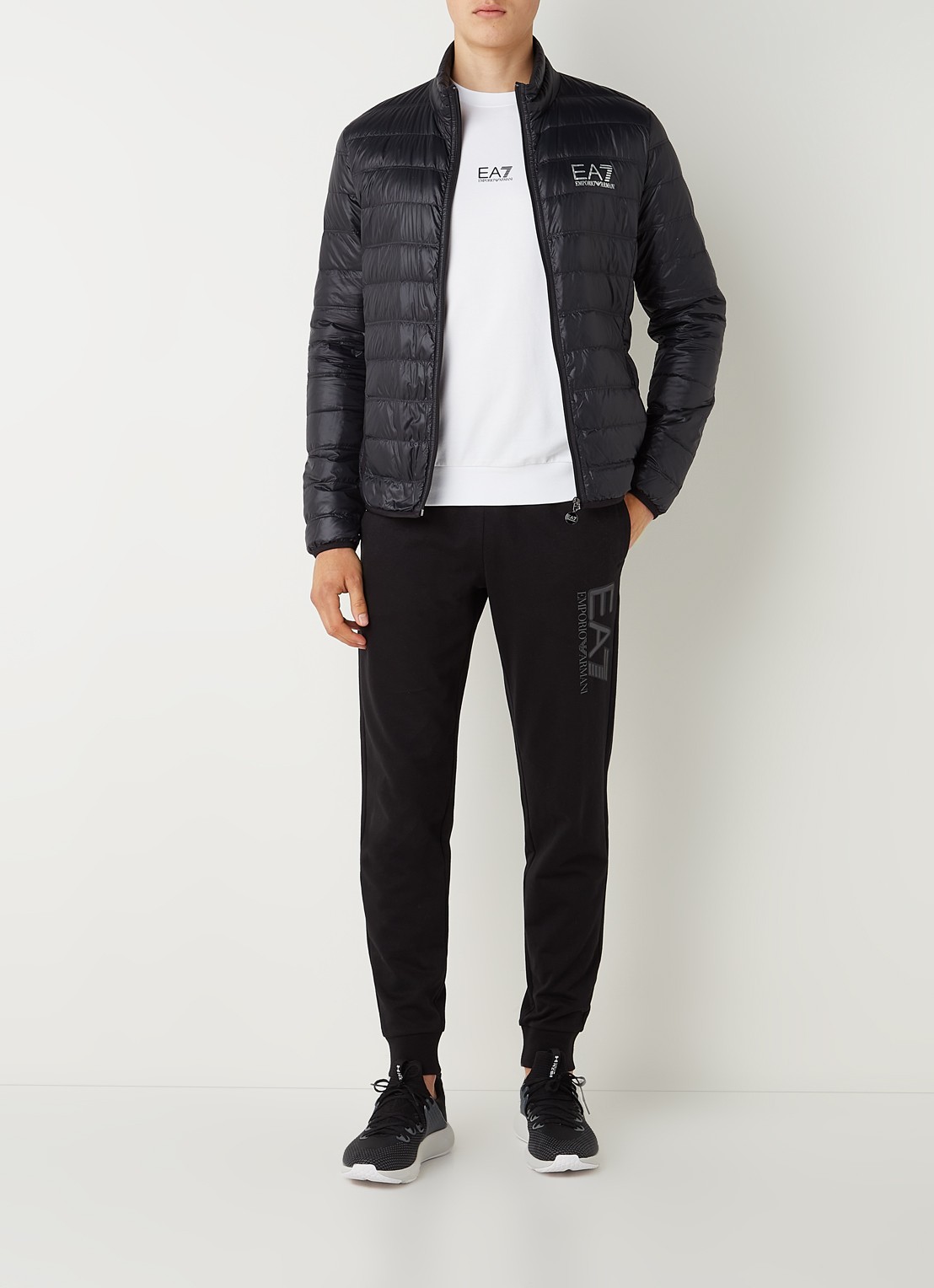 Armani Gewatteerd jack met donsvulling en logo - voorkant 2 zwart