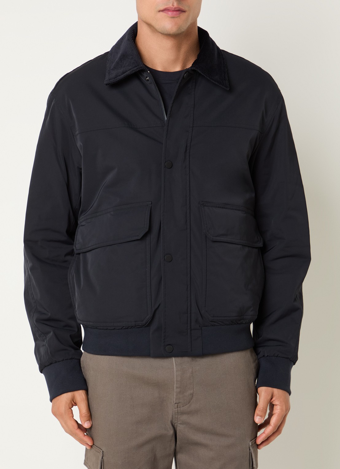 Armani Gewatteerd jack met kraag van corduroy - detail 3 donkerblauw